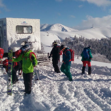 3 dny catski a 3 dny skialp | Kombinovaná varianta freeride v Bachmaru